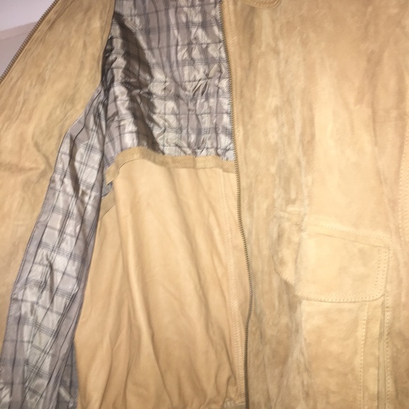 Giorgio Armani men’s suede bomber jacket - Picture 3 of 5